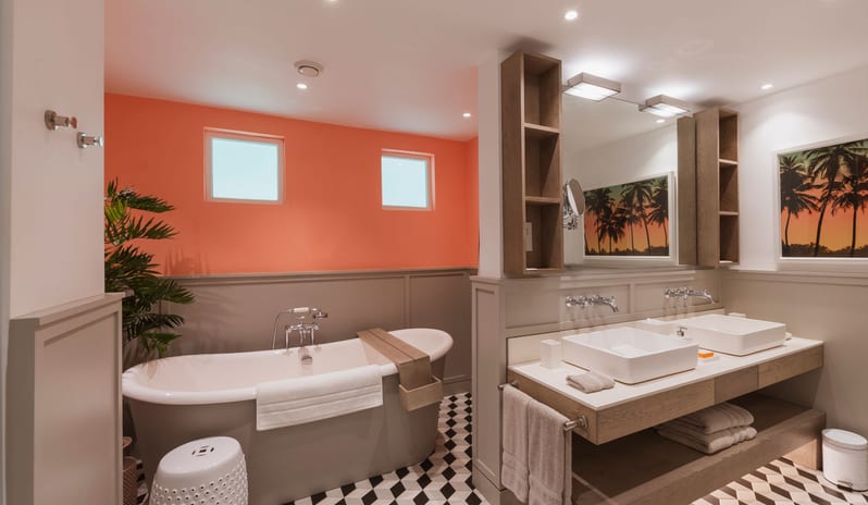 Lux Grand Guabe - Wellness Junior Suite  Bathroom Full View